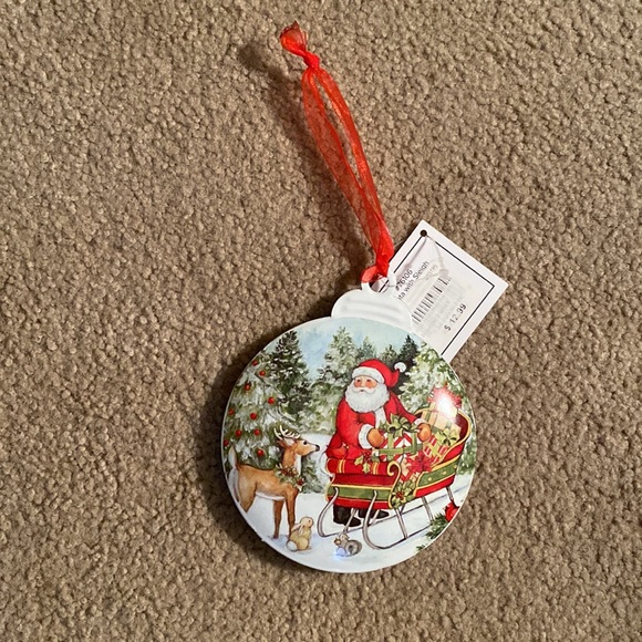 Brown low sSanta with Sleigh Ornament - Picture 3 of 3